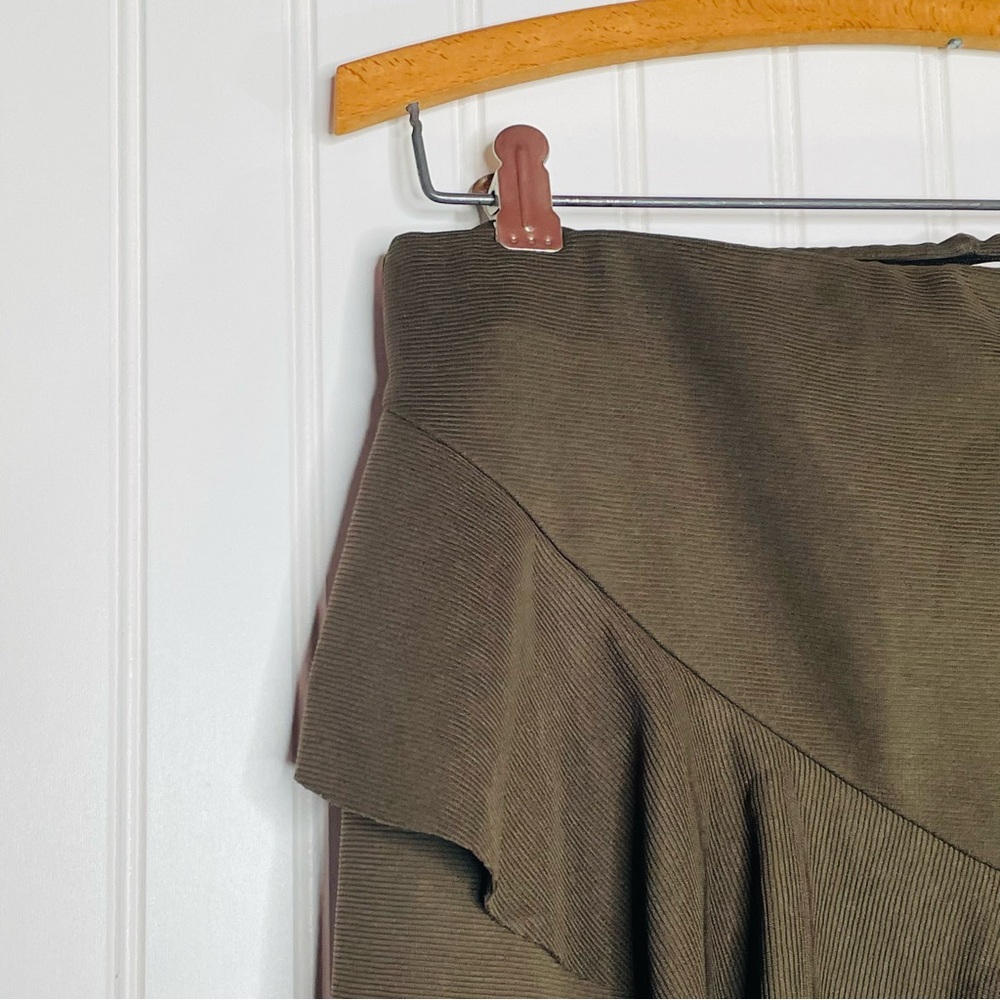 ZARA Trafaluc Ruffle Mini Skirt - Picture 4 of 7